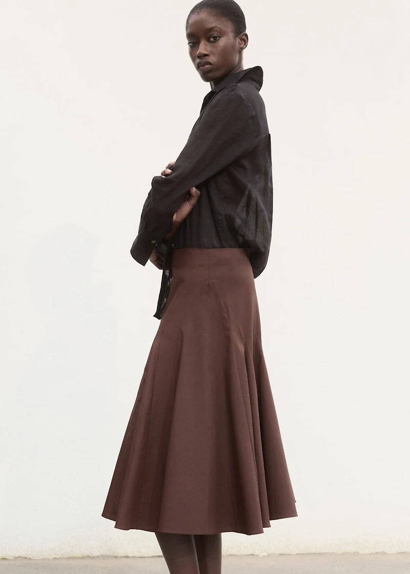 Pleated midi-skirt