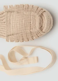 Jute wedges with straps