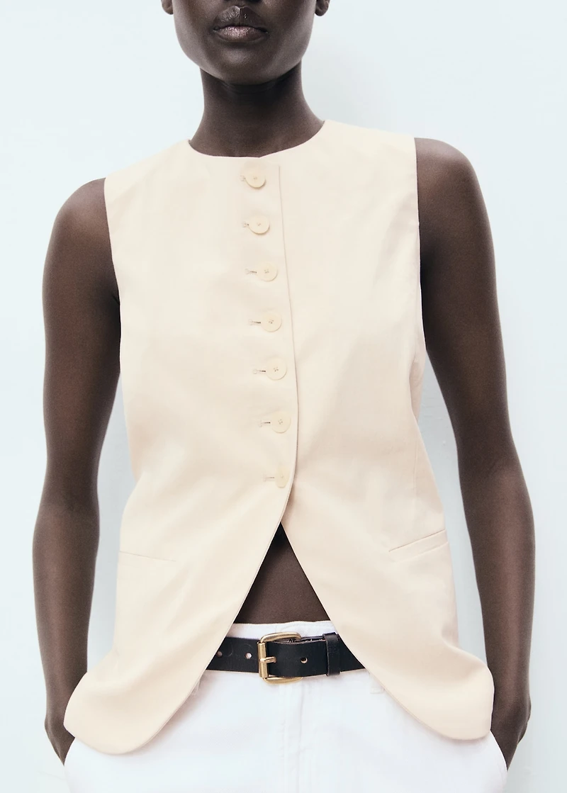 Suit vest with buttons