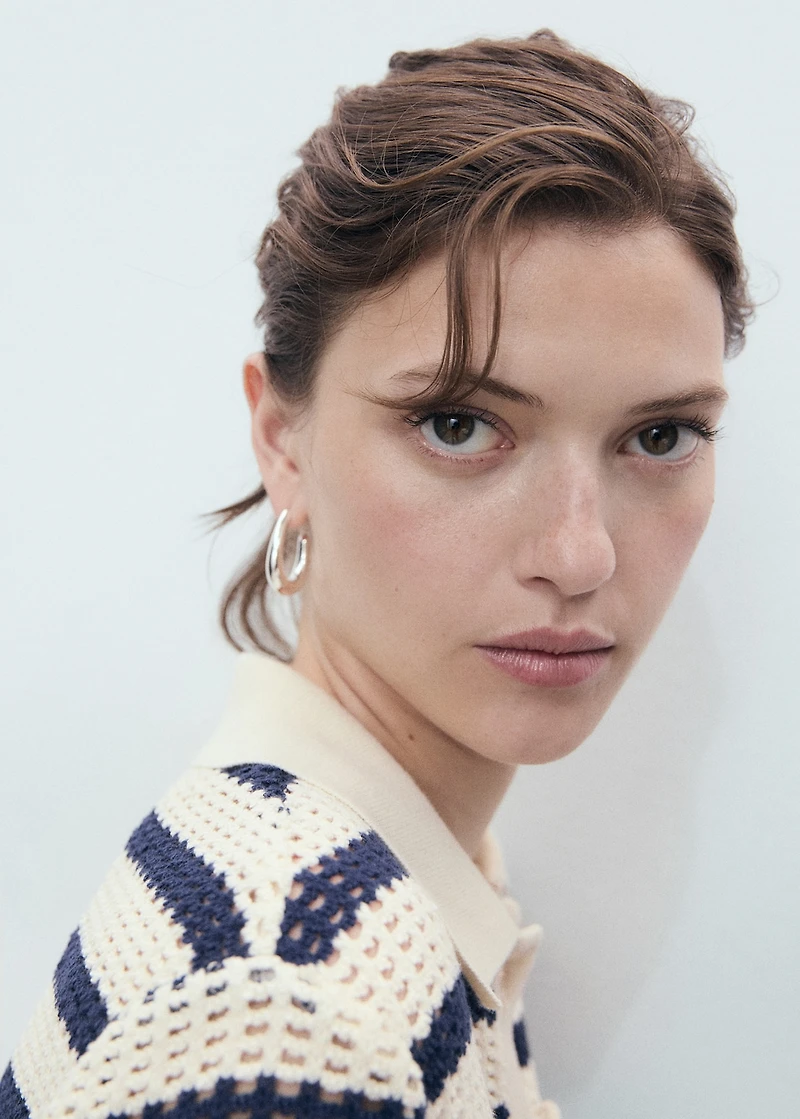 Short-sleeved striped cardigan