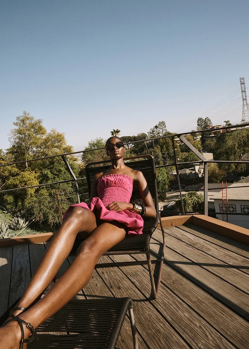 Short gathered balloon dress