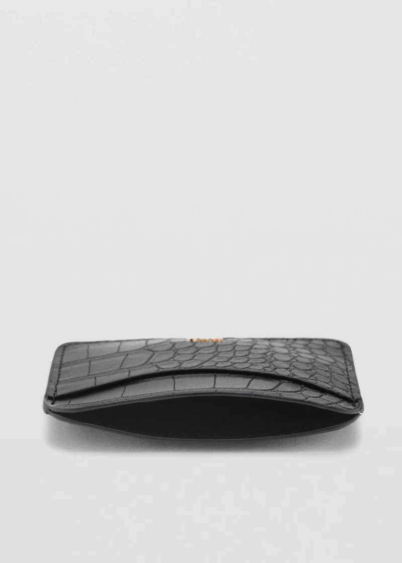 Croc-effect cardholder