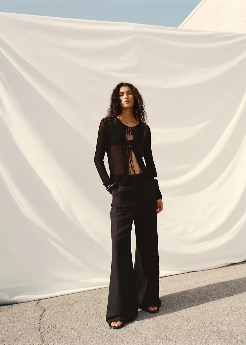 Knitted cardigan with ties