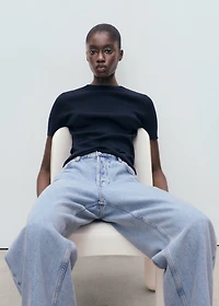 Short-sleeved fine-knit sweater