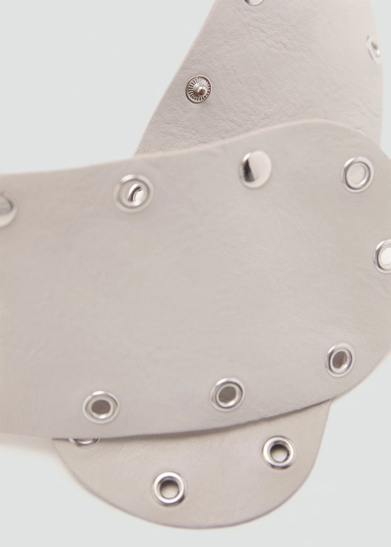 Leather belt with eyelets
