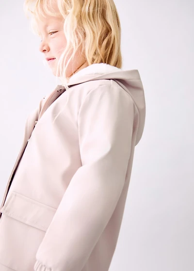 Rubberized coat with fur-effect lining