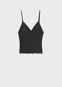 Knitted top with waves