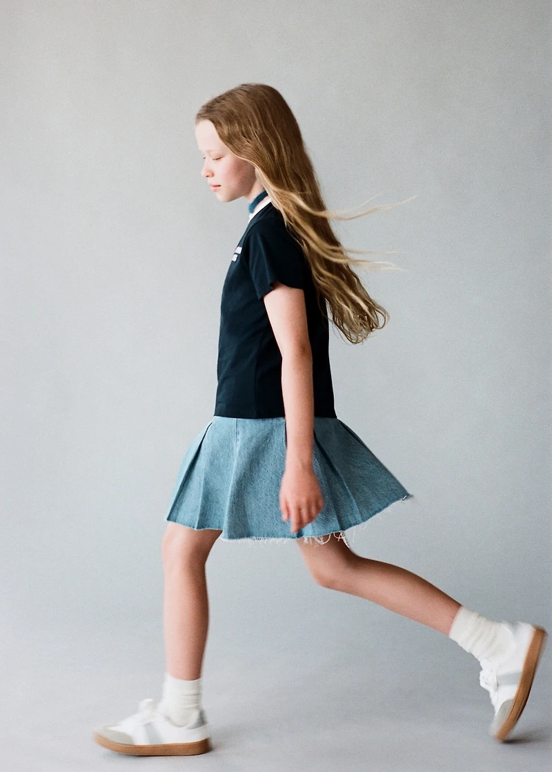 Pleated denim skirt
