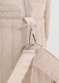 Maternity bag with texture