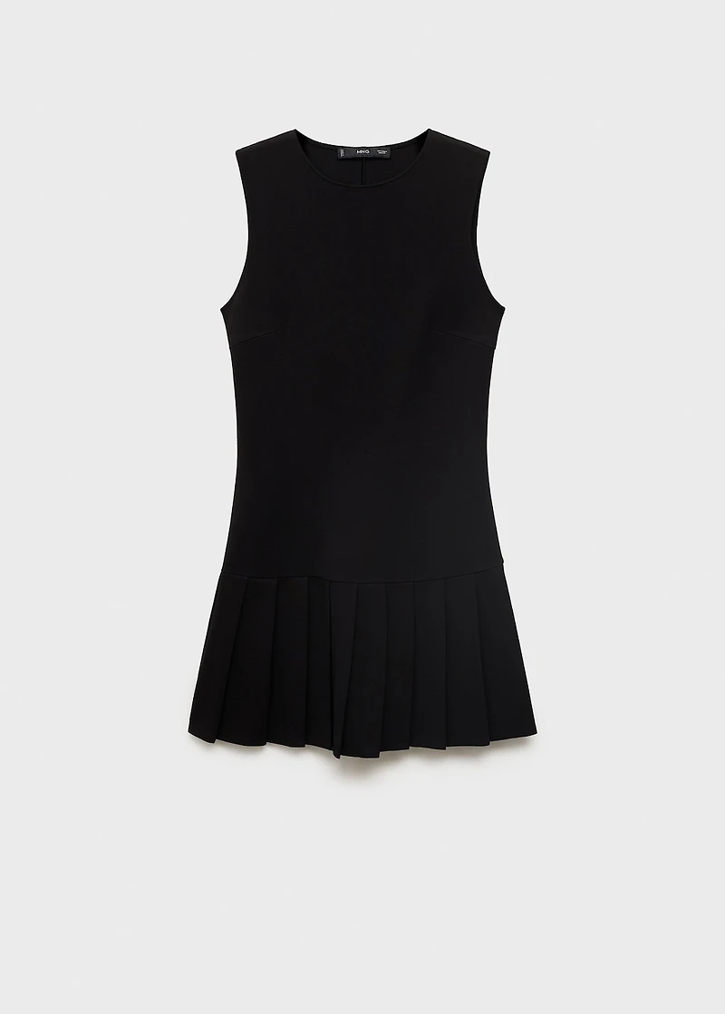 Fitted pleated dress