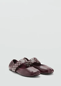 Leather ballet flats with eyelets
