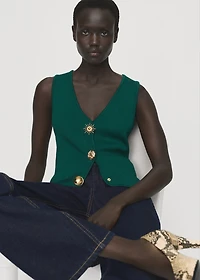 Knitted vest with jewel buttons