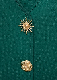 Knitted vest with jewel buttons