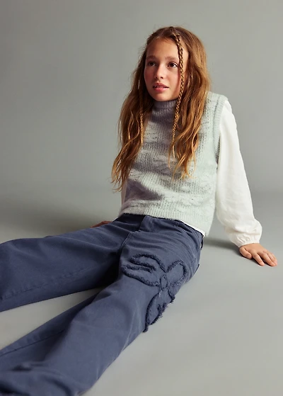 Wide-leg jeans with flower detail