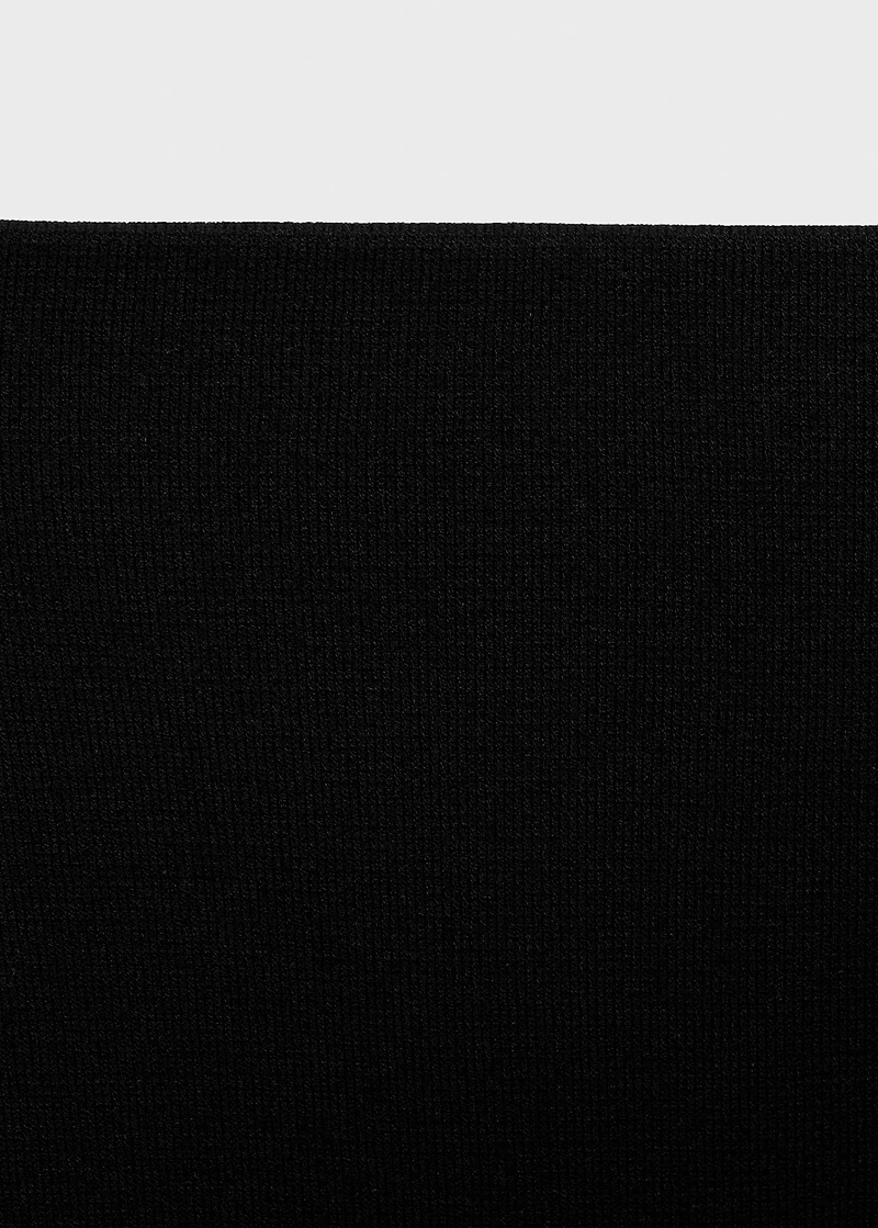 Flared knitted skirt