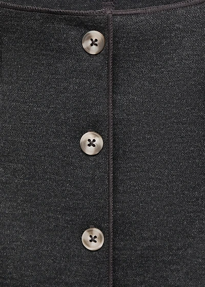 Round neck buttoned vest
