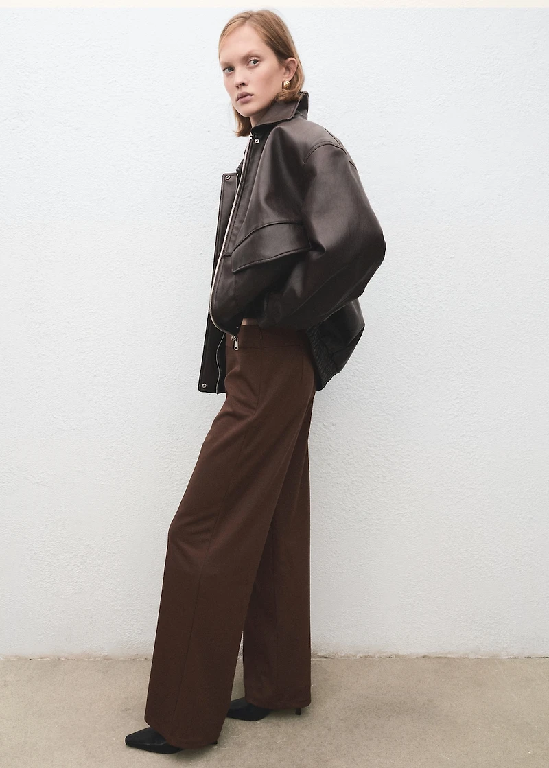 High-waisted wide-leg pants with belt loops