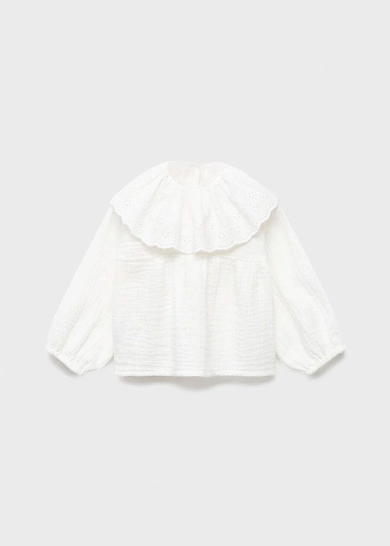 Embroidered babydoll-collar blouse