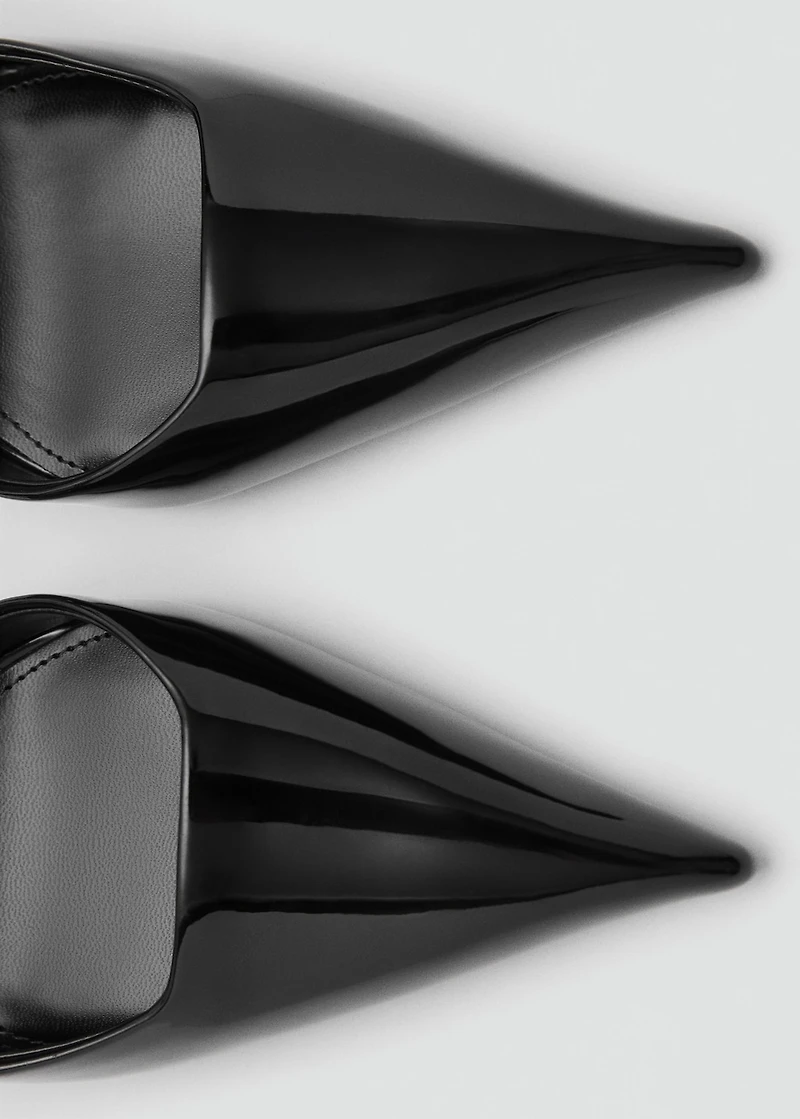 Patent leather shoes with straps and buckle