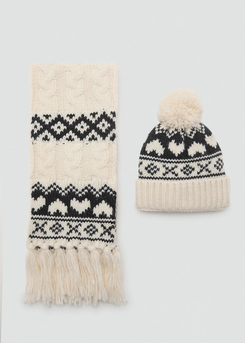 Knitted bobble hat