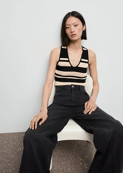 Knitted V-neck top with stripes