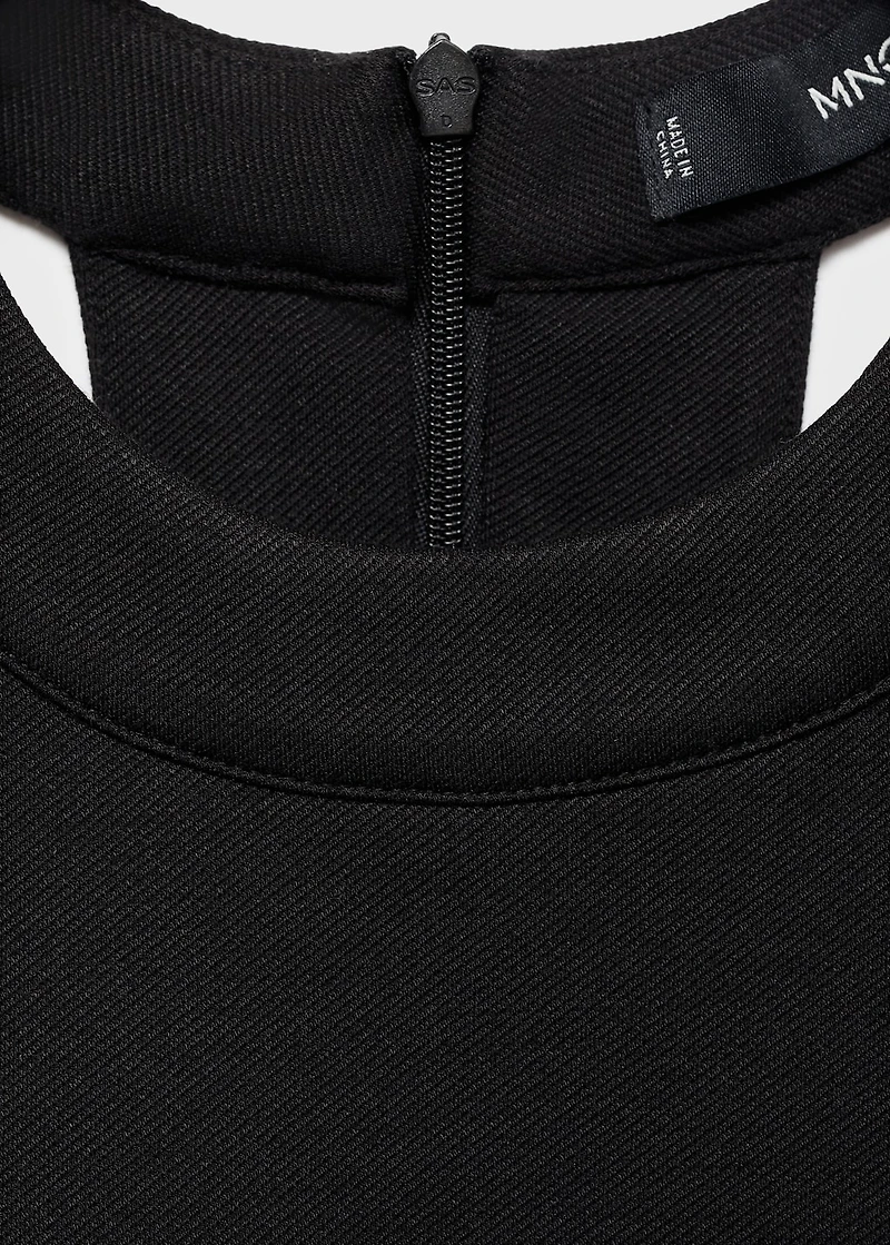 Halter top with low-cut back