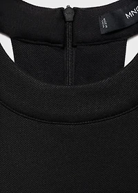 Halter top with low-cut back