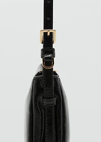 Shiny shoulder bag