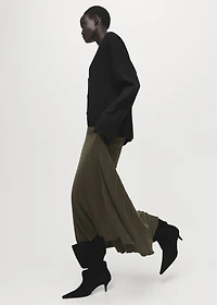 Oversized V-neck cardigan