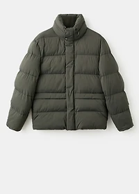 Short water-repellent puffer jacket