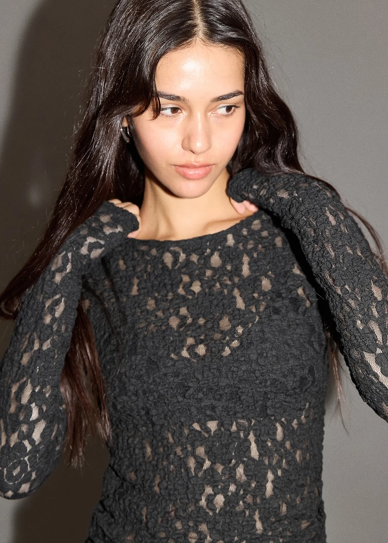 Long sleeve lace T-shirt