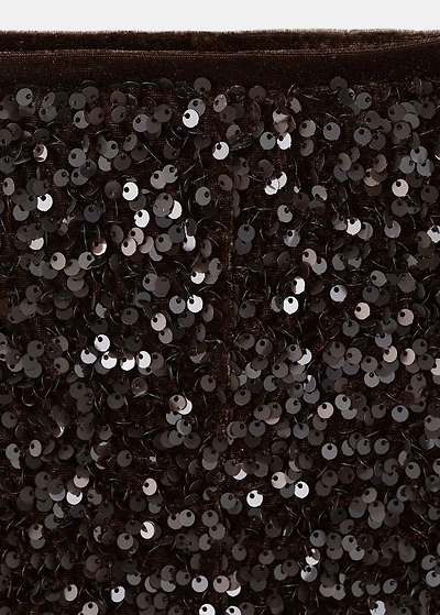 Velvet shorts with sequins