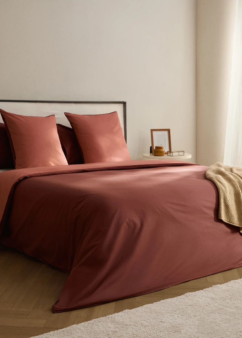 200-thread count percale cotton duvet cover with contrasting overlock for 200 cm bed
