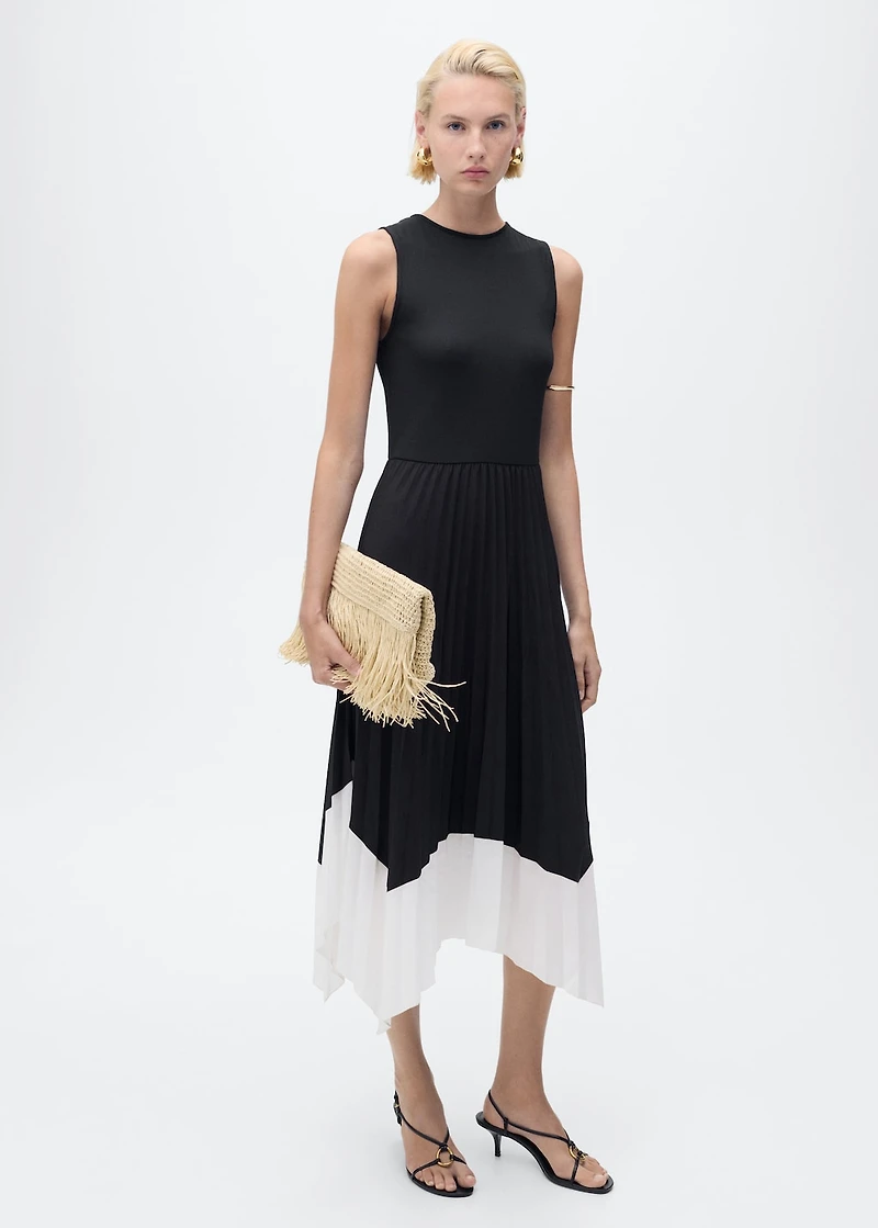 Combined pleated dress