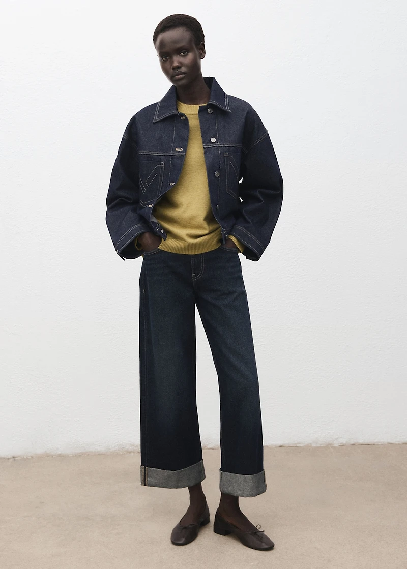 Oversized sweater with ribbed trim