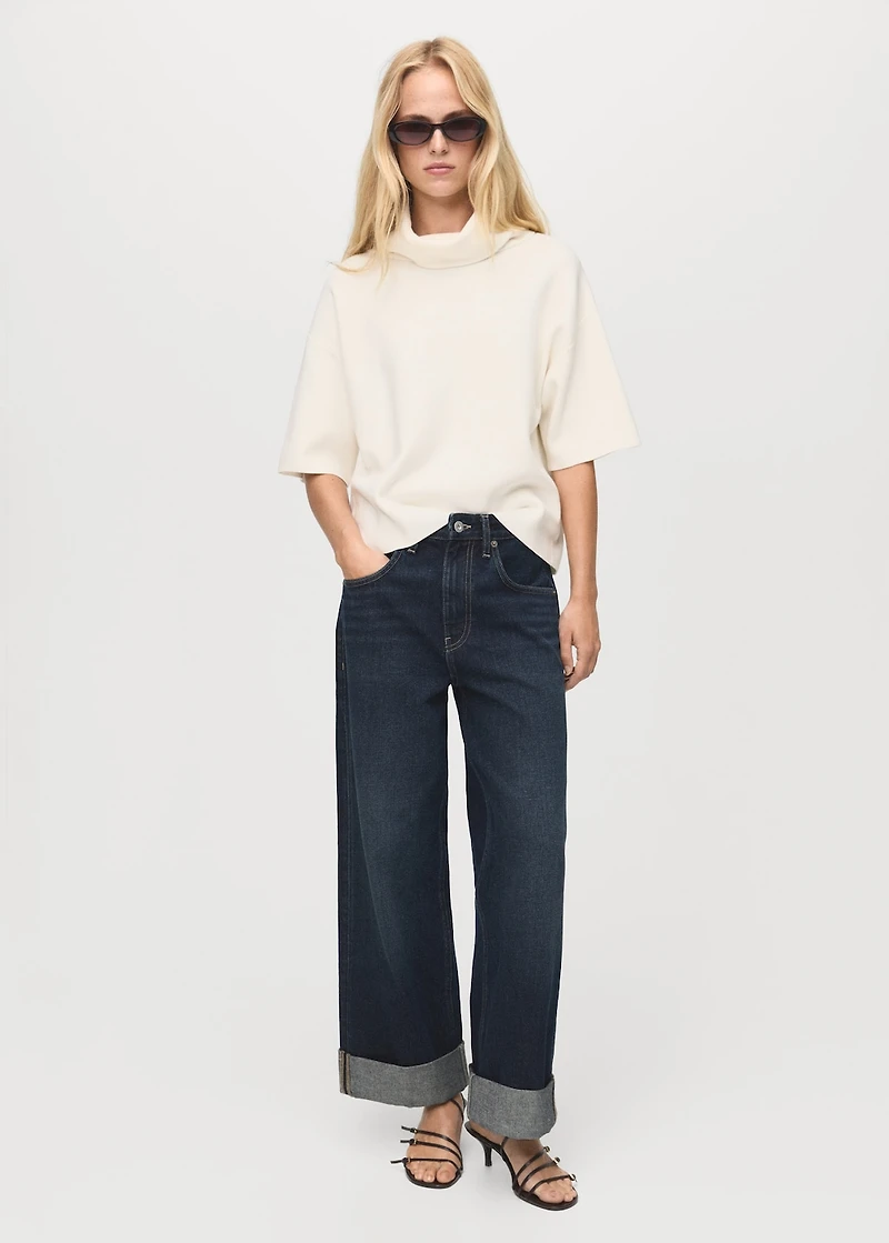 Short-sleeved turtleneck sweater