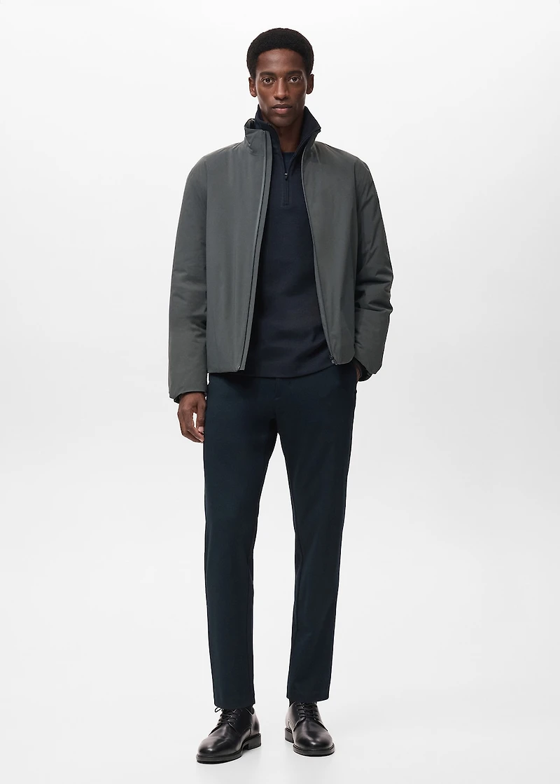 Packable water-repellent jacket with Thermolite® padding