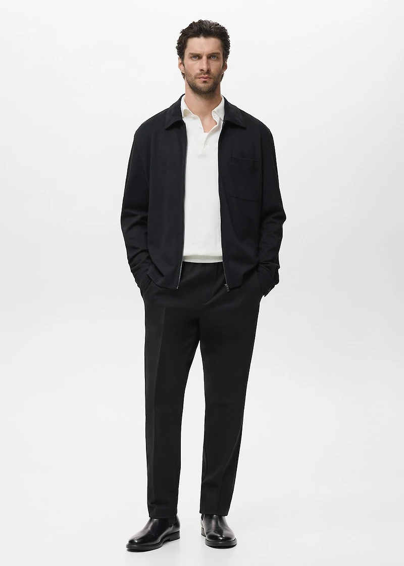 Zip-up sweatshirt with pocket