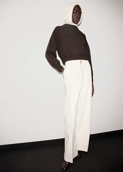 Oversize knit sweater