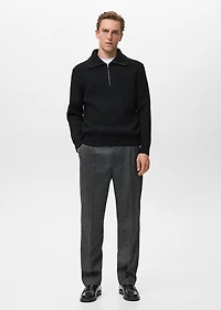 Knitted sweater with zip collar