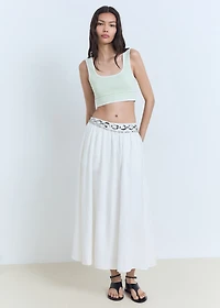 Knitted top with contrasting trim