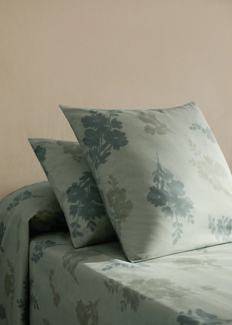 200-thread count percale cotton pillowcase with blurred floral print 45x110 cm