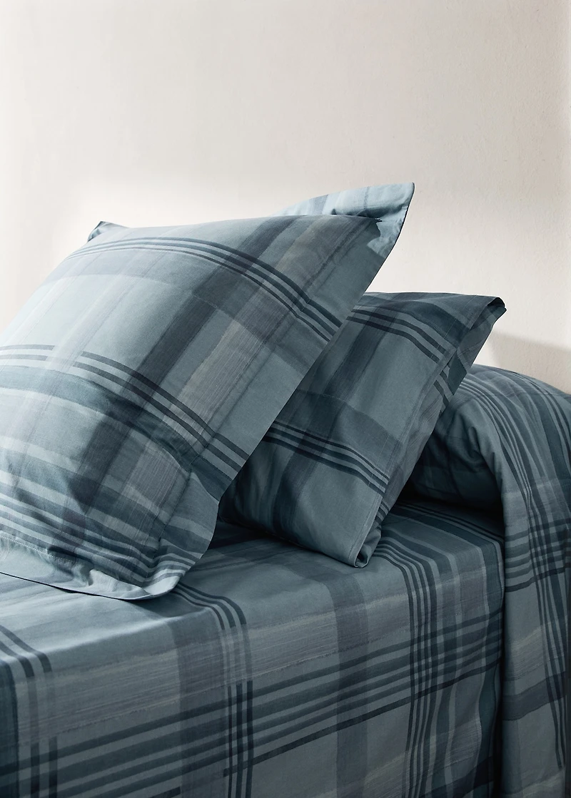 Percale cotton watercolor check-print pillowcase 60x60 cm