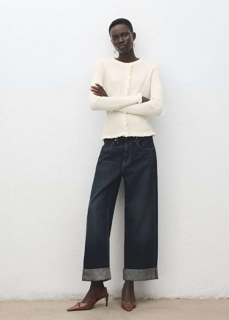 Scalloped edges cardigan