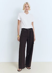 V-neck cotton T-shirt