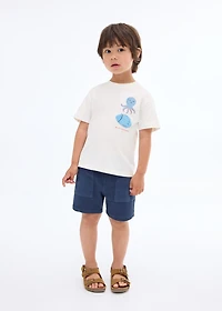 Embossed design T-shirt