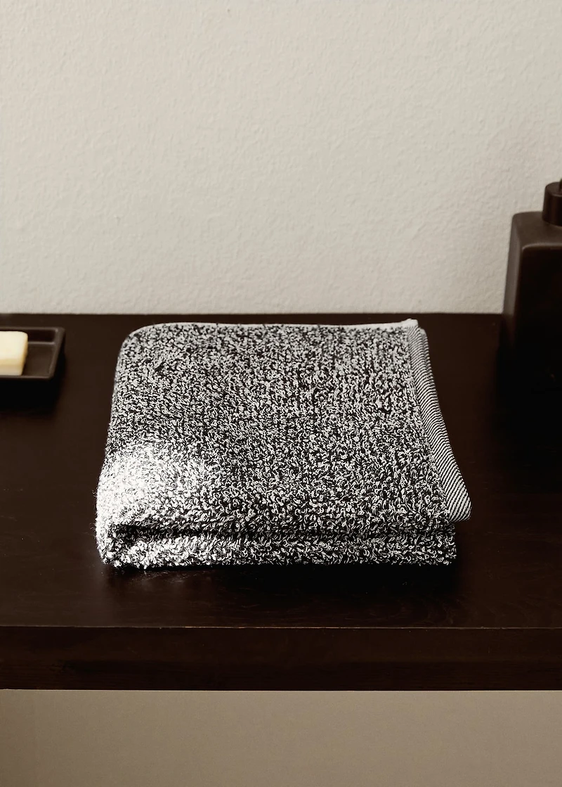 Cotton-blend two-tone washbasin towel