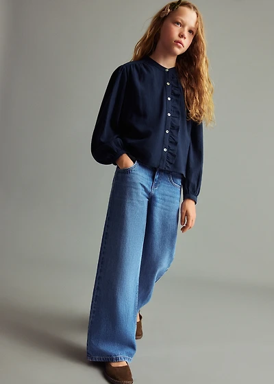 Wide leg jeans with studs