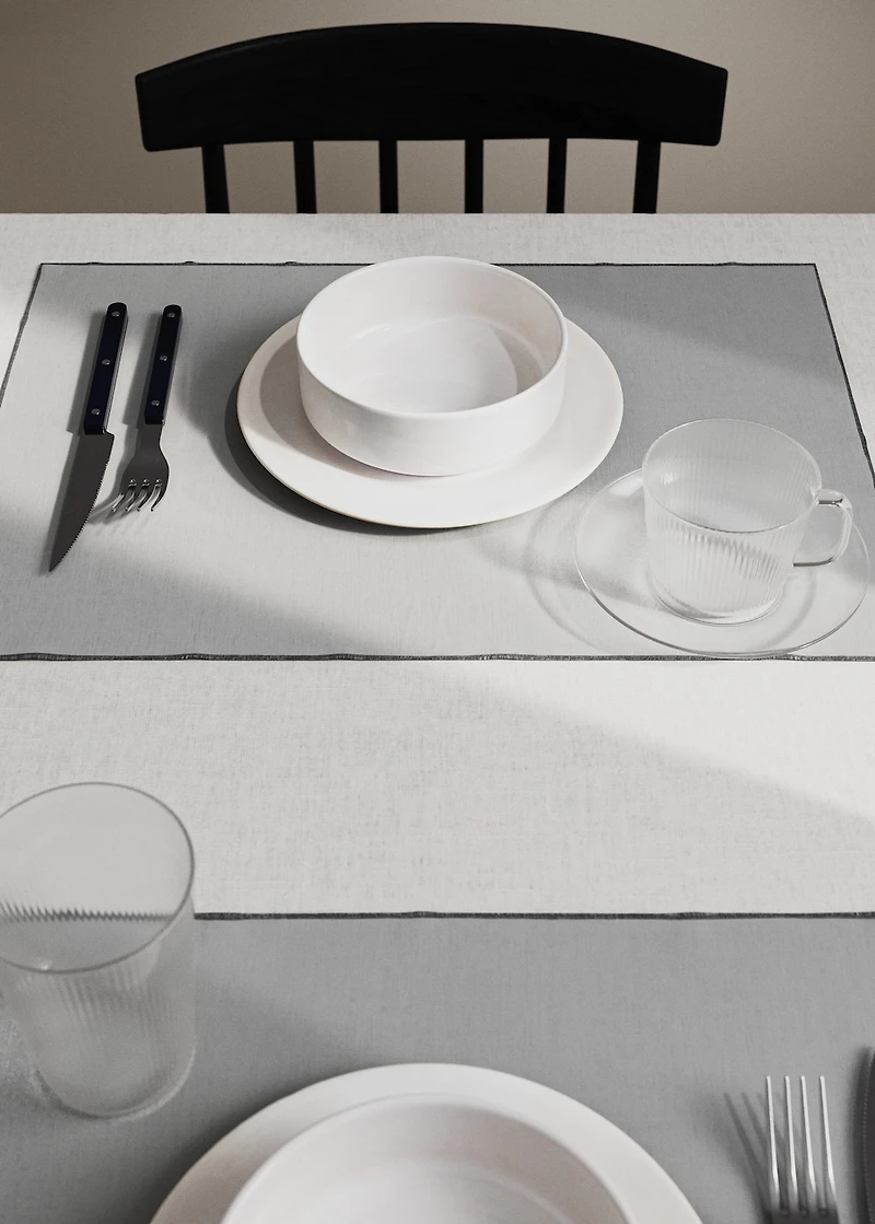 100% linen placemat with contrasting overlock stitching