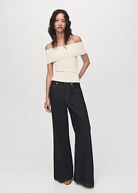 Strapless knitted top